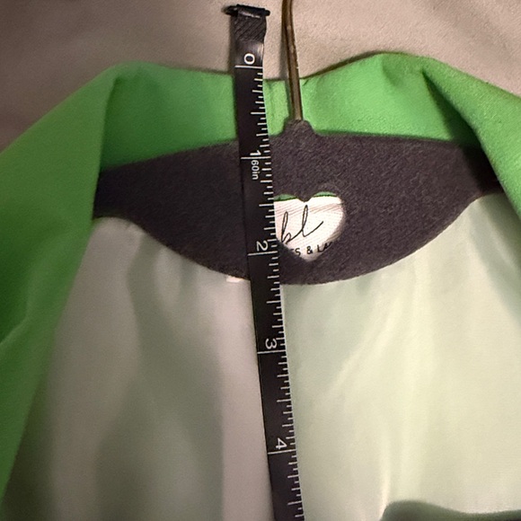 Bobbles & Lace Soft Lime Green Blazer - Picture 7 of 10